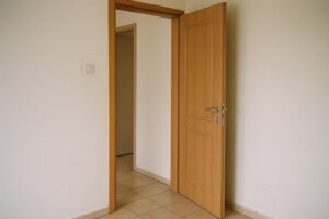 מידות דלתות פנים סטנדרטיות בישראל: טבלה מלאה